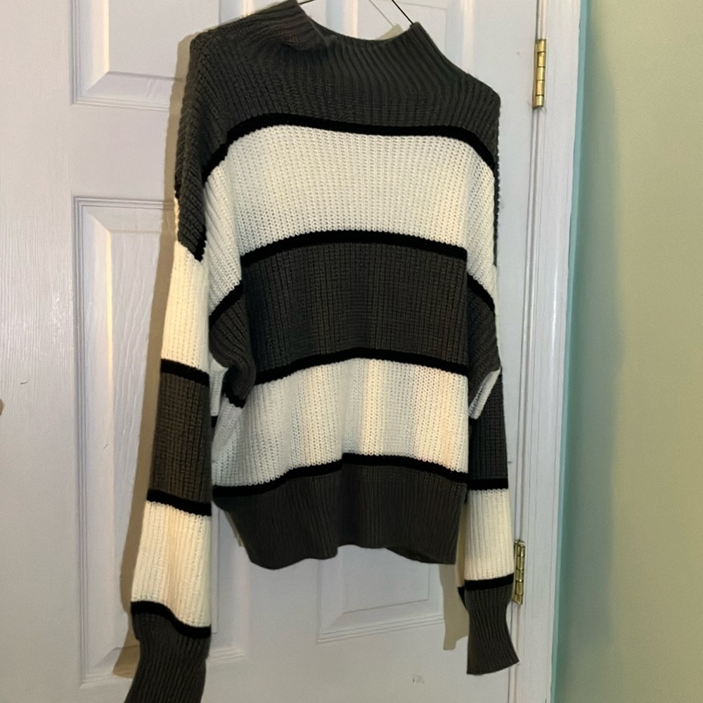 Oversized grey and white stippled sweater